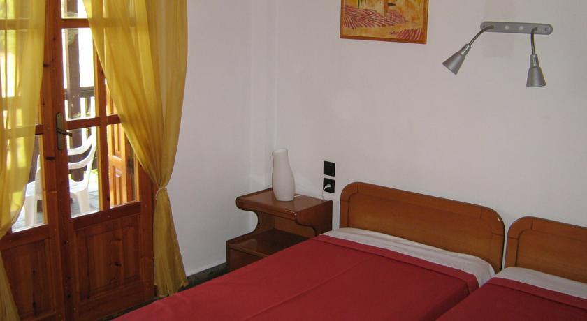 Panormos Palace Hotel Екстериор снимка